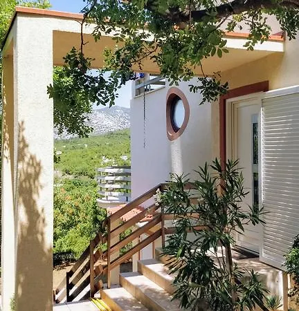 Kristina Apartman Klenovica