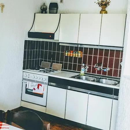 Kristina Apartman Klenovica